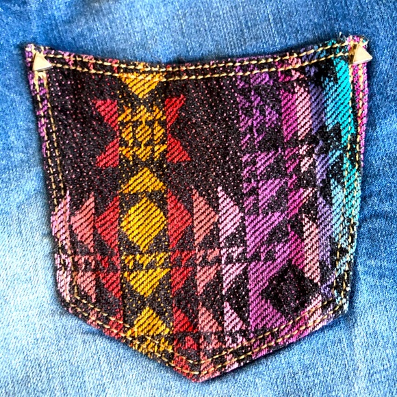 SOUTHWESTERN AZTEC NAVAJO Blanket Denim Shorts NEW - Picture 3 of 12